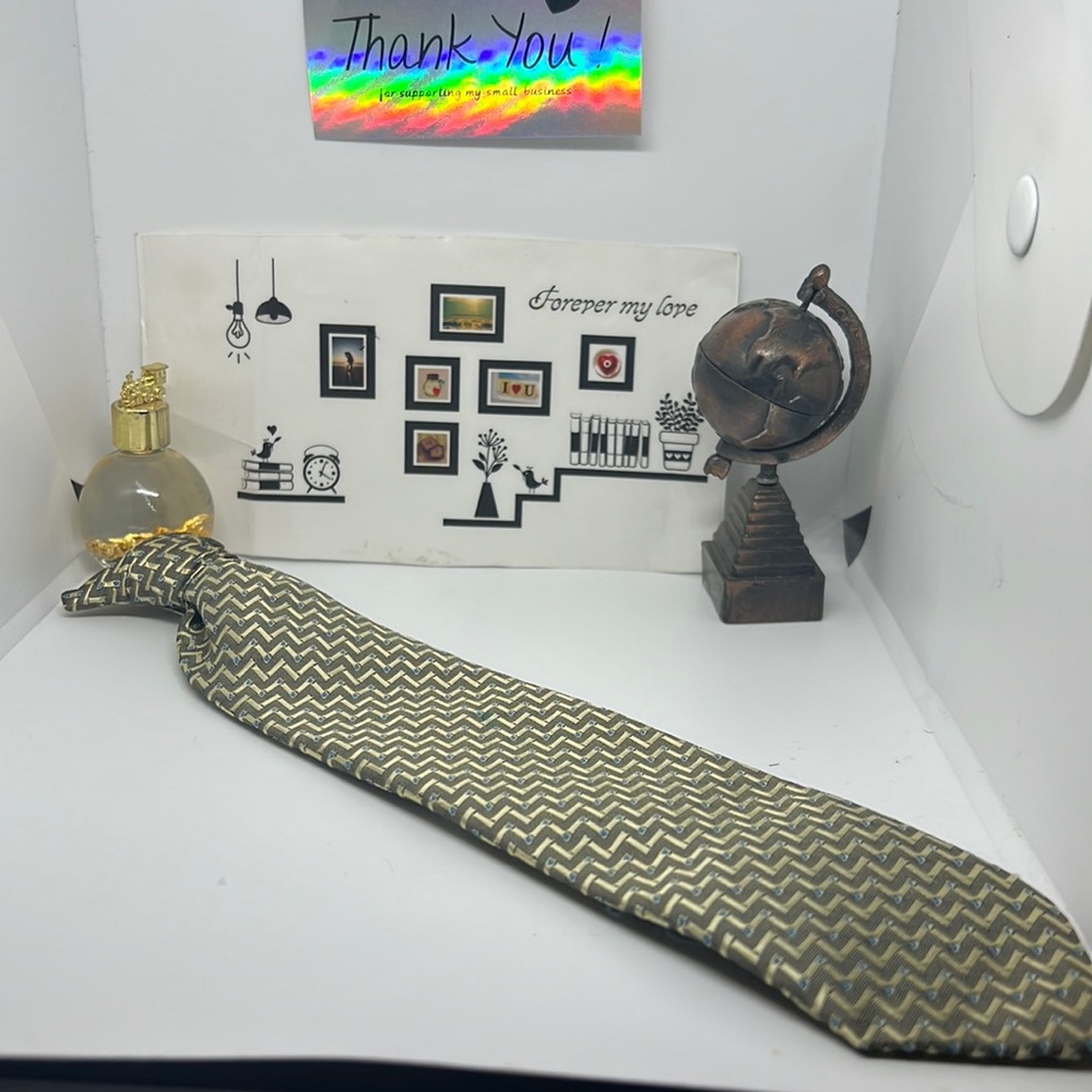 DuPont Teflon kids tie